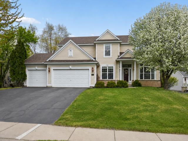 2409 Golf Drive Saint Paul MN 55129 - MLS# 7086508