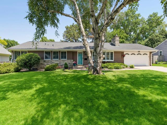 5917 Grimes Avenue S Edina MN 55424 - MLS# 7086538