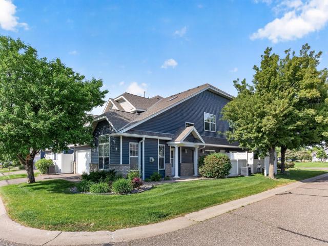 440 Hickory Lane N Saint Paul MN 55128 - MLS# 7086682