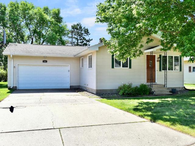 840 52nd Avenue Winona MN 55987 - MLS# 7086726