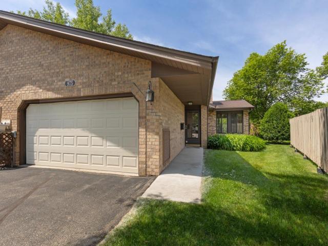 975 Yuma Lane N Plymouth MN 55447 - MLS# 7086780