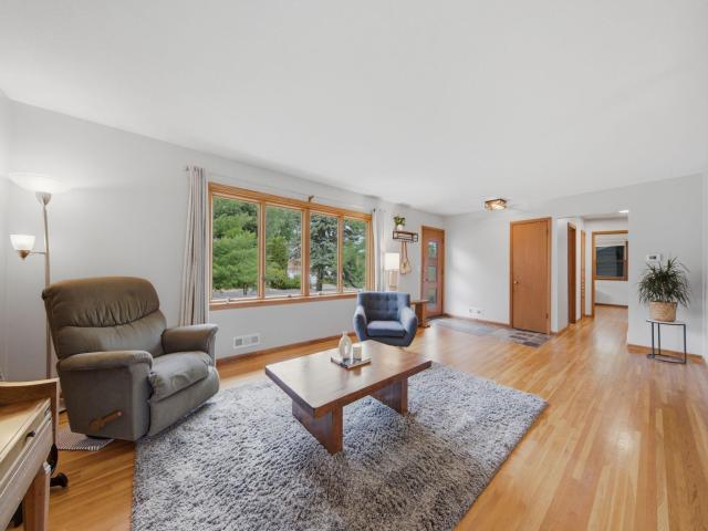 9532 Penn Circle Minneapolis MN 55431 - MLS# 7086813