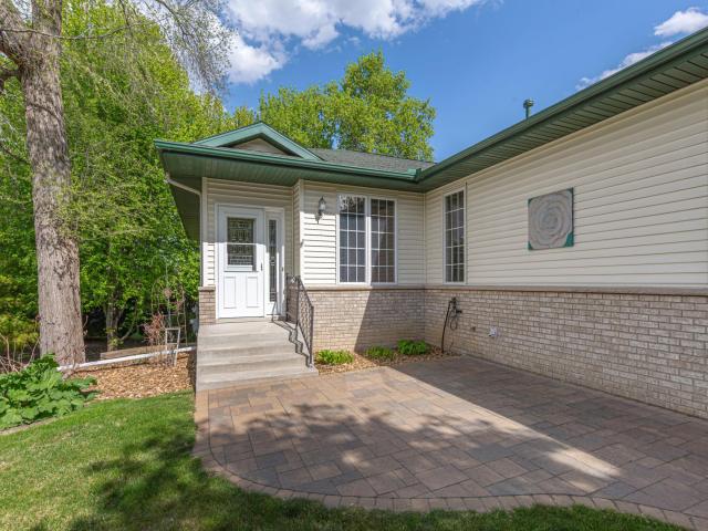 2129 Bard Court Faribault MN 55021 - MLS# 7086956