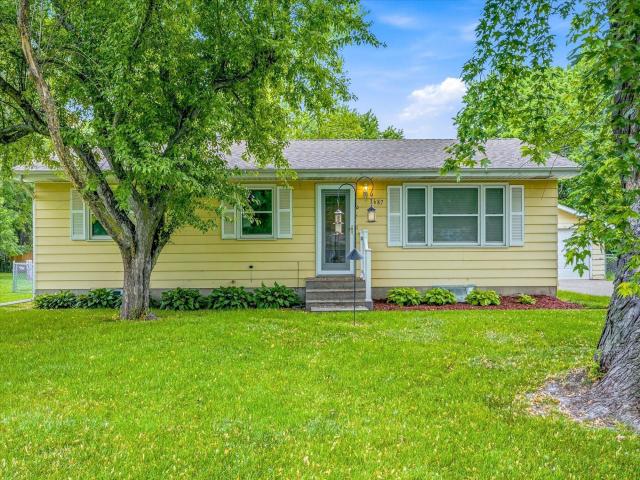 3687 Arcade Street N Vadnais Heights MN 55127 - MLS# 7086959