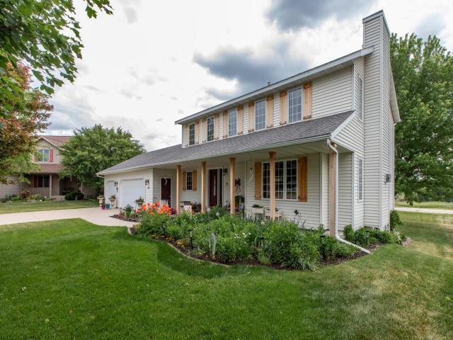 704 Country Estate Court SE Stewartville MN 55976 - MLS# 7086989
