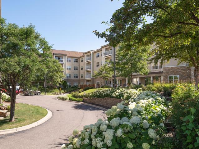 5650 Boone Avenue N Unit 116 New Hope MN 55428 - MLS# 7087040