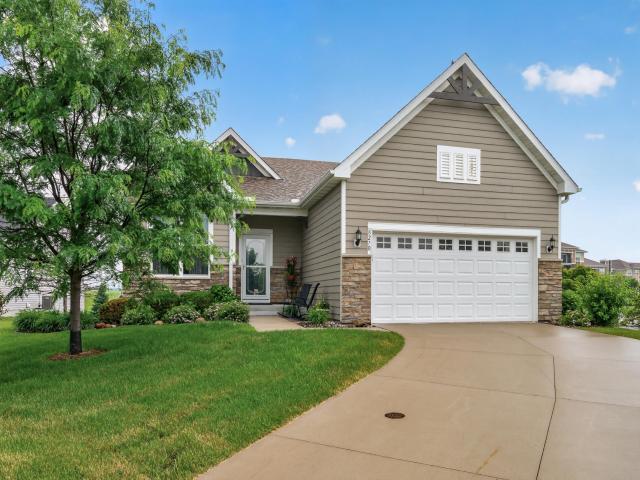 8270 Oakview Court N Maple Grove MN 55369 - MLS# 7087066