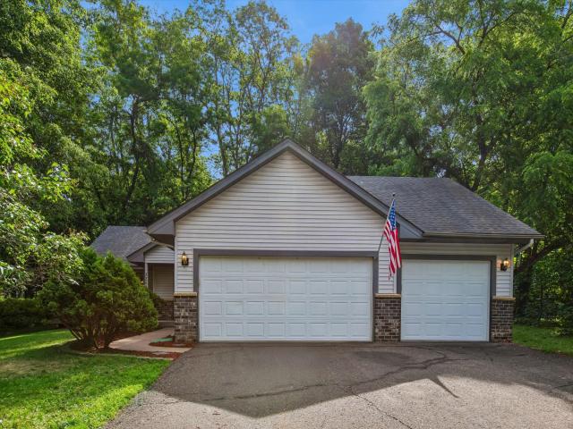 326 Warner Avenue N Mahtomedi MN 55115 - MLS# 7087149