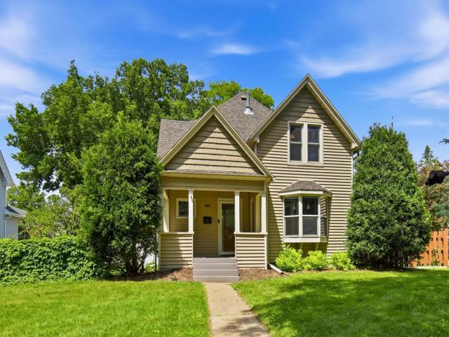 825 E Center Street Rochester MN 55904 - MLS# 7087161