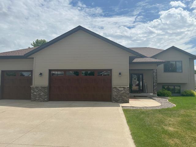 2575 Fox Hollow Lane Owatonna MN 55060 - MLS# 7087203