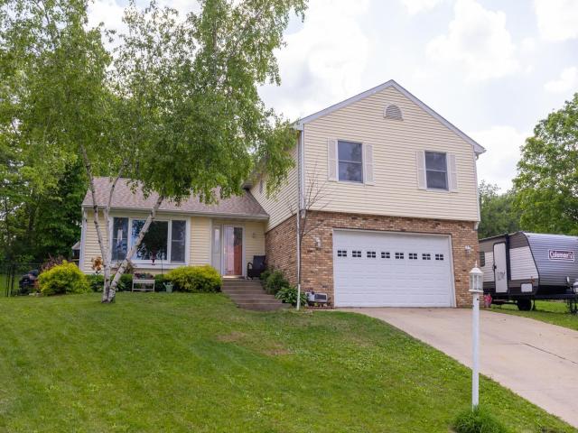 2217 Regent Lane SW Rochester MN 55902 - MLS# 7087231
