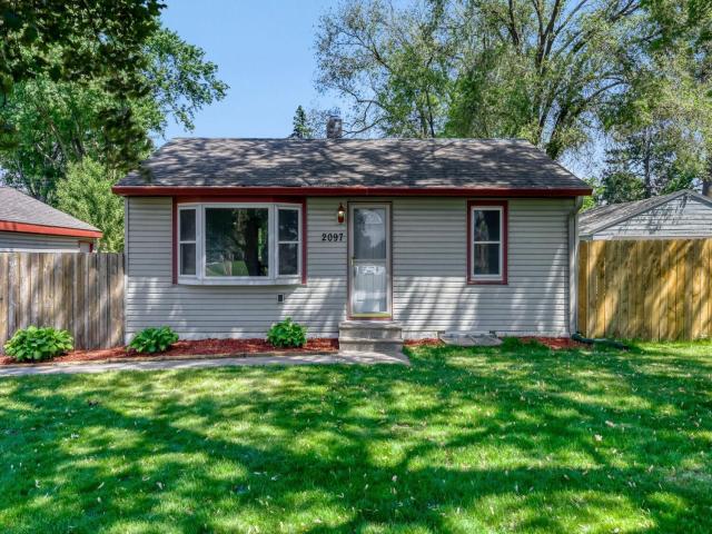 2097 Pinewood Drive Saint Paul MN 55112 - MLS# 7087257