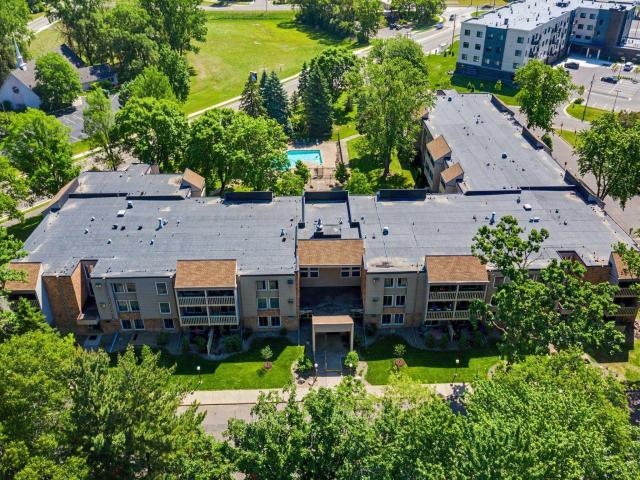 4045 Hodgson Road Unit 107 Saint Paul MN 55126 - MLS# 7087285