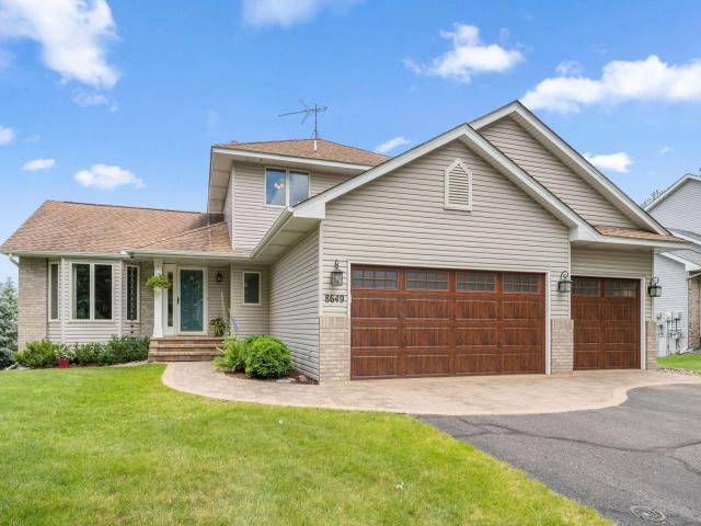 8649 Alisa Lane Chanhassen MN 55317 - MLS# 7087291
