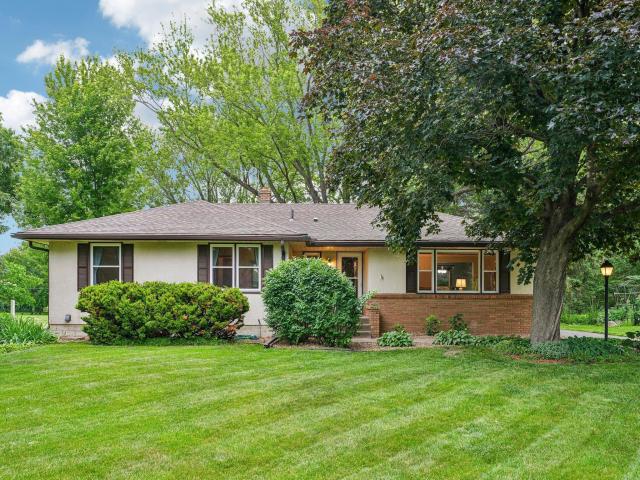 1866 Sterling Avenue N Maplewood MN 55109 - MLS# 7087342