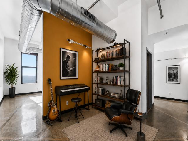 350 Saint Peter Street Unit 909 Saint Paul MN 55102 - MLS# 7087427