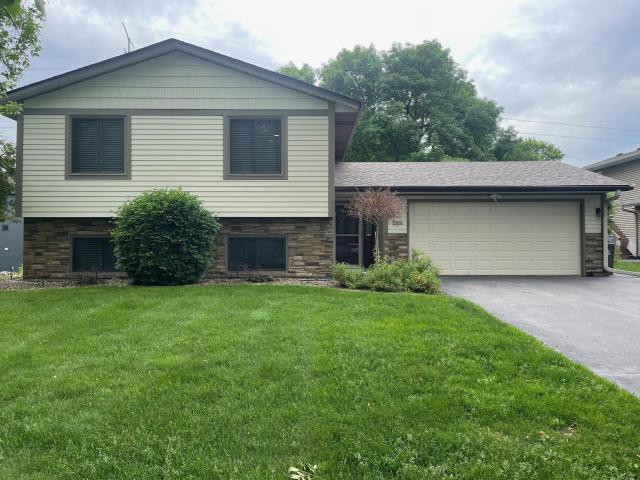 10366 Concord Drive Eden Prairie MN 55347 - MLS# 7087444