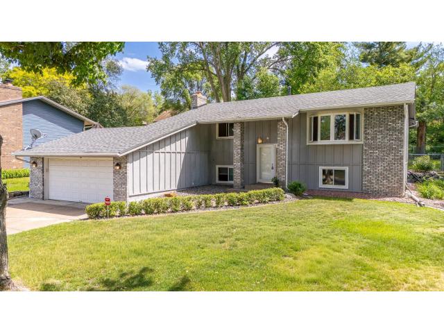 1630 Camelot Lane NE Minneapolis MN 55432 - MLS# 7087531