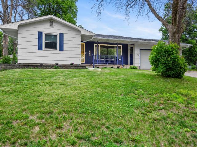 1516 Wellington Crescent Faribault MN 55021 - MLS# 7087615