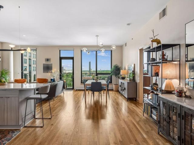1240 S 2nd Street Unit 828 Minneapolis MN 55415 - MLS# 7087644