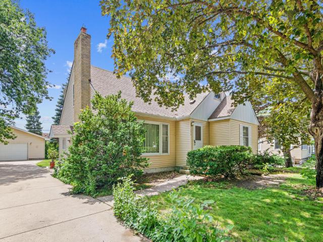 1014 Idaho Avenue W Saint Paul MN 55117 - MLS# 7087673
