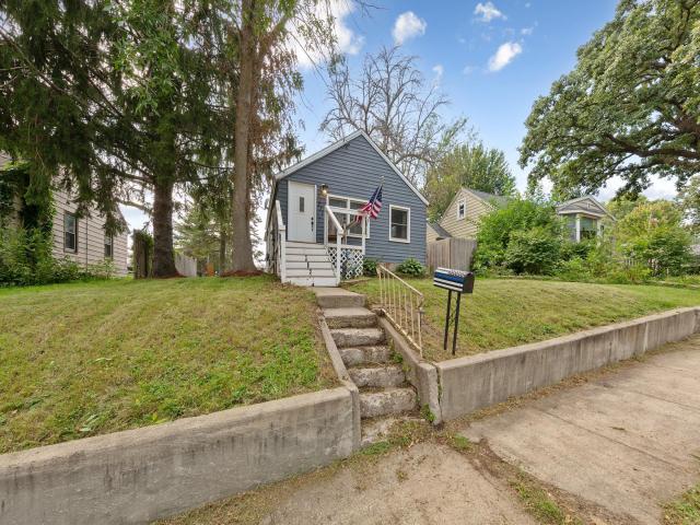 711 Saint Thomas Avenue Albert Lea MN 56007 - MLS# 7087711