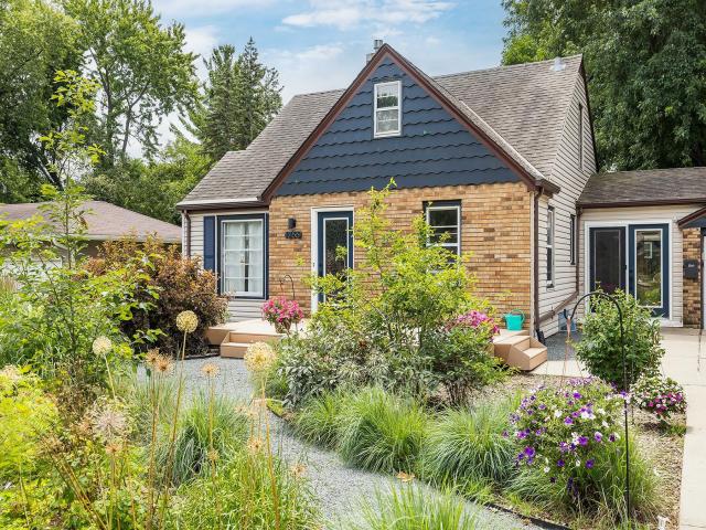 1266 Draper Avenue Saint Paul MN 55113 - MLS# 7087715