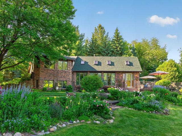 8840 River Heights Way Inver Grove Heights MN 55076 - MLS# 7087835