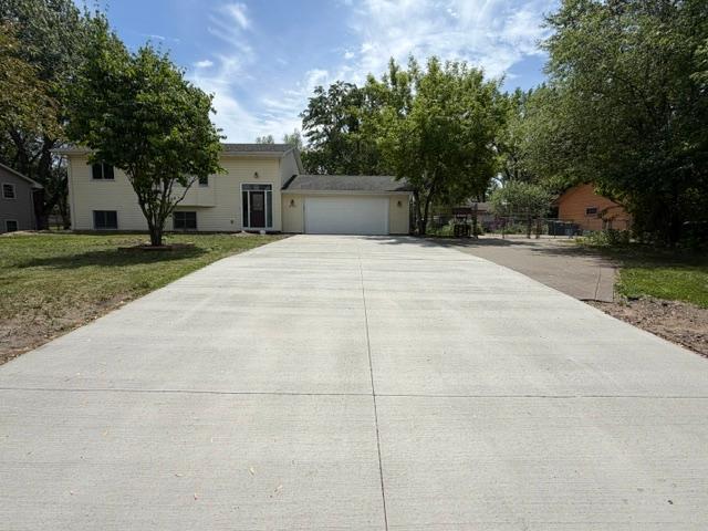 2718 140th Lane NW Andover MN 55304 - MLS# 7087852