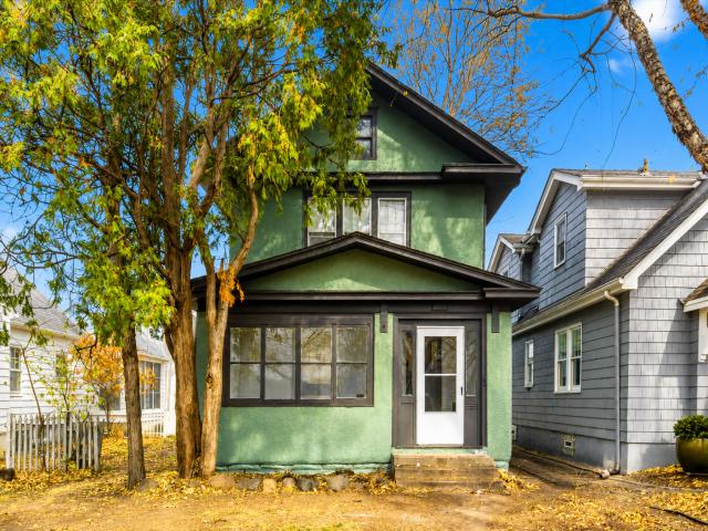 712 Cedar Lake Road S Minneapolis MN 55405 - MLS# 7087946
