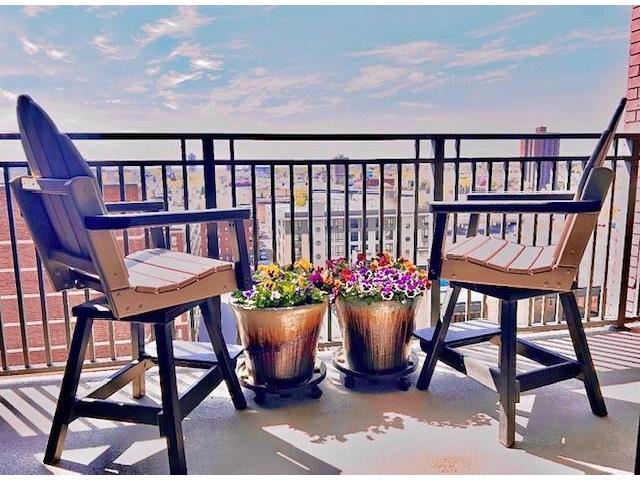 500 E Grant Street Unit 907 Minneapolis MN 55404 - MLS# 7088048