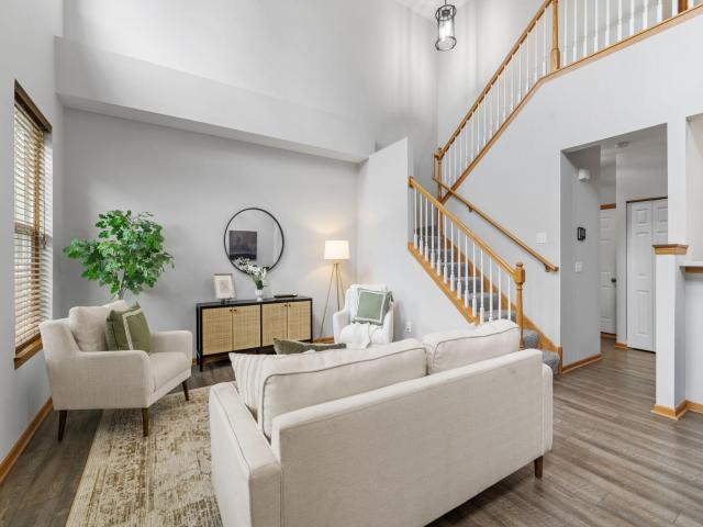 713 Cobblestone Way Shakopee MN 55379 - MLS# 7088059