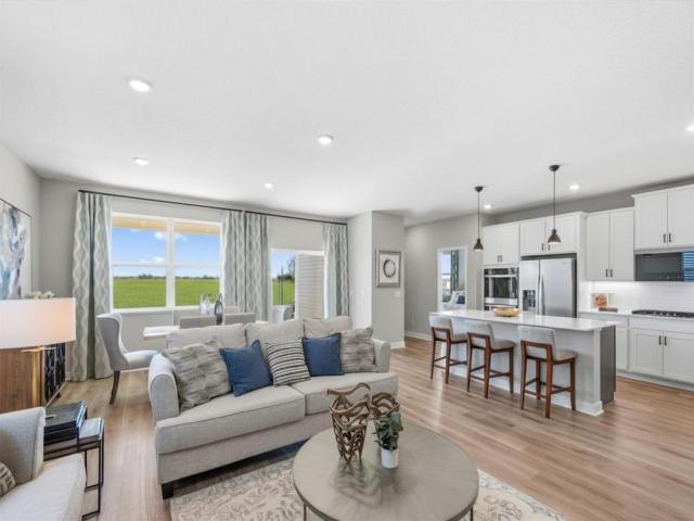 1712 Oak Creek Drive Chaska MN 55318 - MLS# 7088088