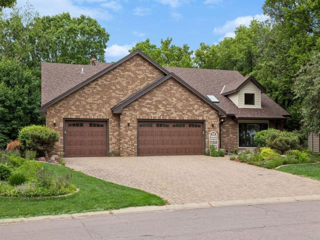 13673 Duluth Drive Apple Valley MN 55124 - MLS# 7088151