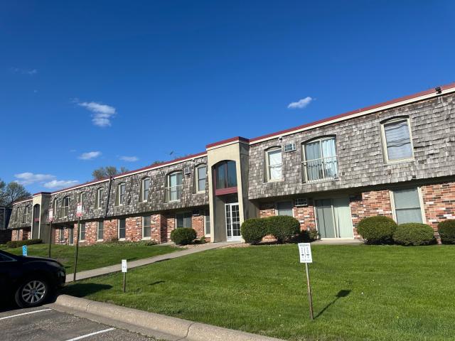 909 11th Avenue S Unit 8 Hopkins MN 55343 - MLS# 7088339