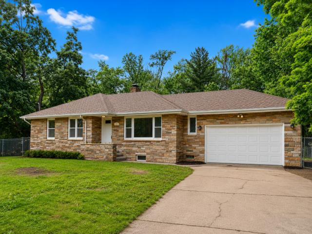 1985 Prosperity Road Saint Paul MN 55109 - MLS# 7088395