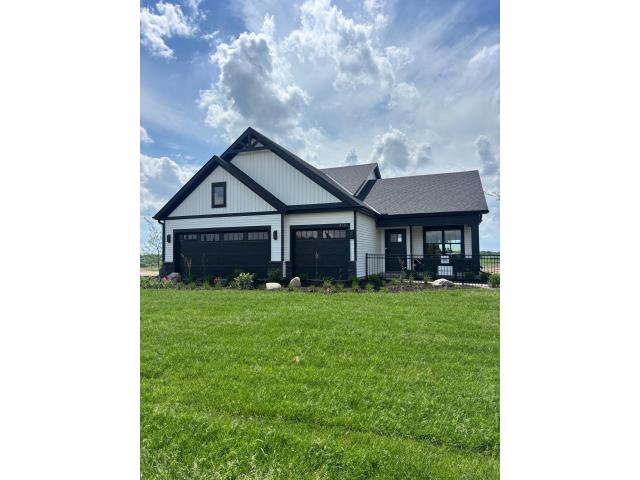 4111 Ramsay Way Waconia MN 55387 - MLS# 7088426