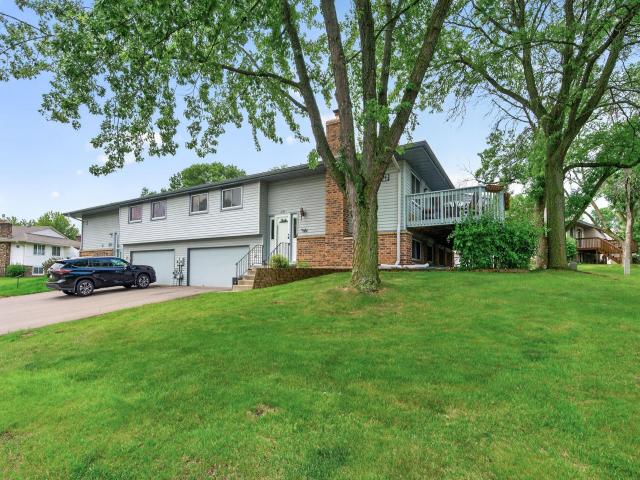 1738 Woodgate Lane Saint Paul MN 55122 - MLS# 7088483