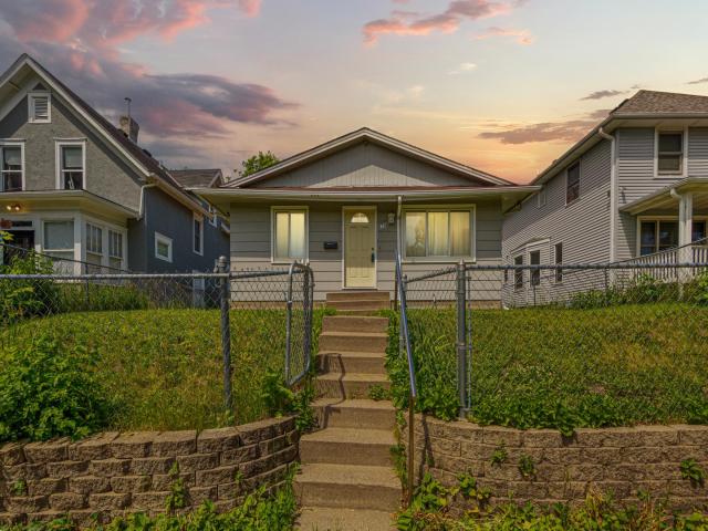 819 Morgan Avenue N Minneapolis MN 55411 - MLS# 7088537