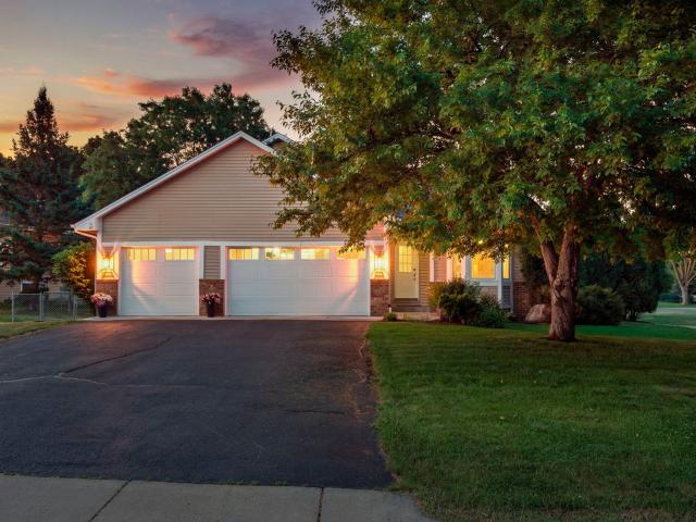 9840 Kirkwood Lane N Maple Grove MN 55369 - MLS# 7088857