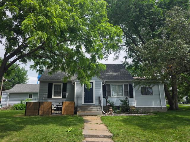 717 Forest Street Kenyon MN 55946 - MLS# 7088889
