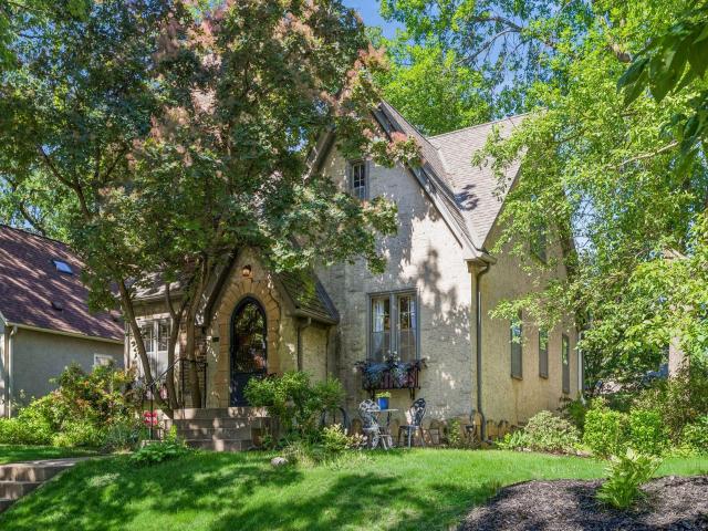 4227 Washburn Avenue N Minneapolis MN 55412 - MLS# 7088937