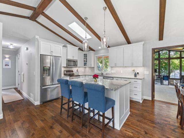 216 Forestview Lane N Minneapolis MN 55441 - MLS# 7089249