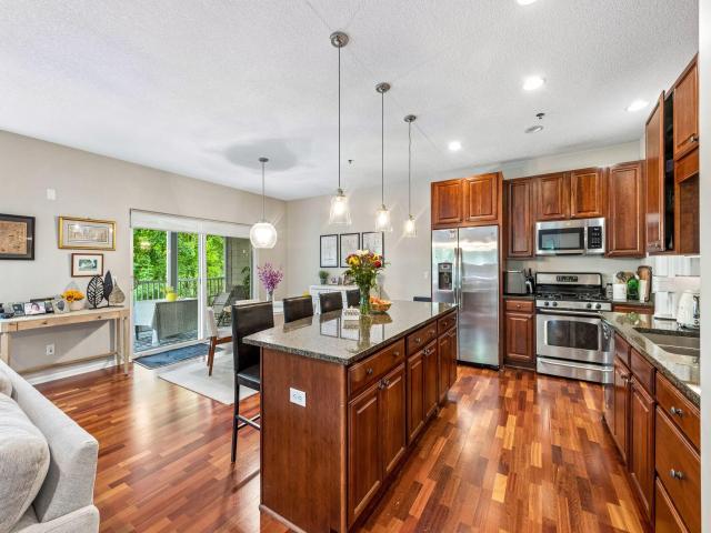 17735 Valley Cove Court Minnetonka MN 55345 - MLS# 7089337