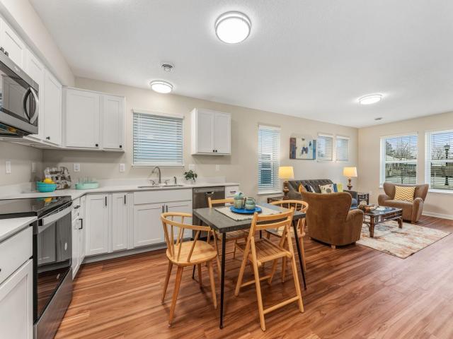 1354 Winthrop Street N Unit 1 Saint Paul MN 55119 - MLS# 7089398