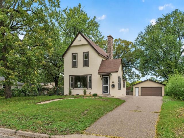 7418 Edgebrook Drive Minneapolis MN 55426 - MLS# 7089507