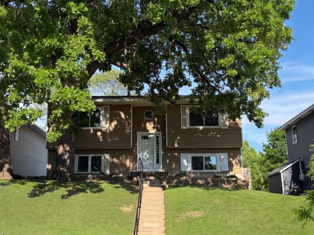 546 Hazel Street N Saint Paul MN 55119 - MLS# 7089735