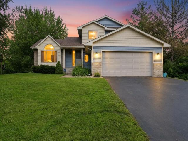 5023 Helena Road N Oakdale MN 55128 - MLS# 7089882