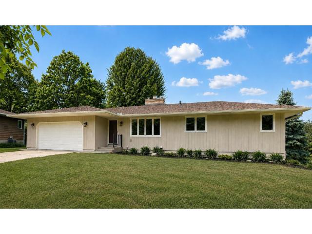 635 Iona Lane North Saint Paul MN 55113 - MLS# 7089960