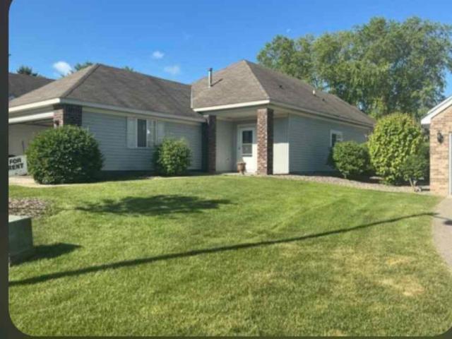2704 Oak Ridge Trail Saint Paul MN 55125 - MLS# 7090059